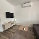 Apartament Royal Homes Nesvady