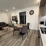 Royal Homes Apartament *
