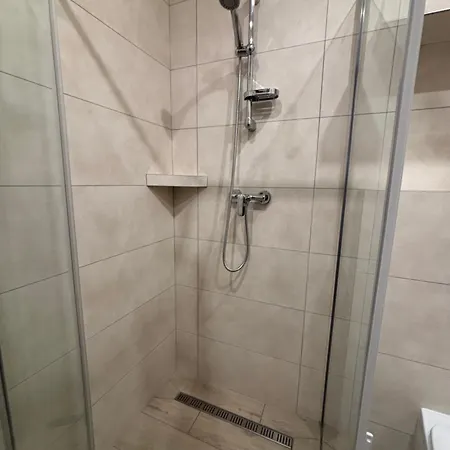 Royal Homes * Nesvady