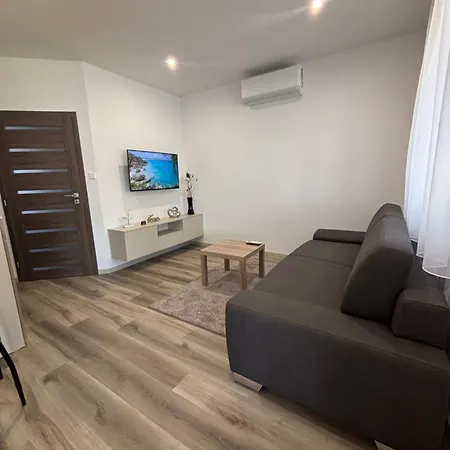 Apartman Royal Homes Naszvad