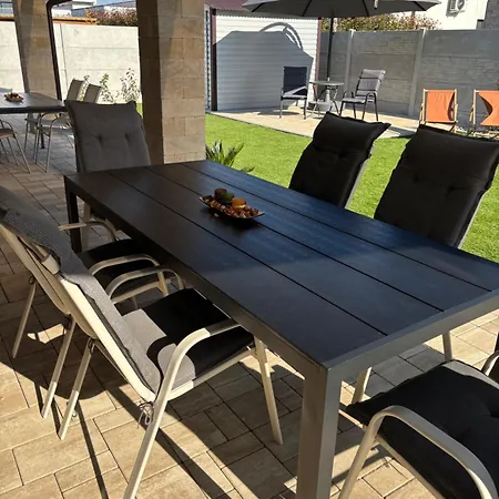 דירה Royal Homes Nesvady