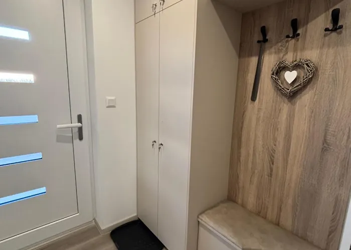 Royal Homes 아파트 *