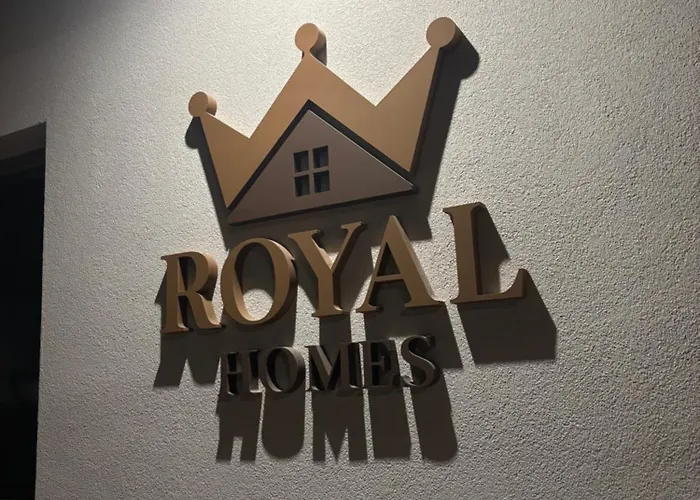 아파트 Royal Homes